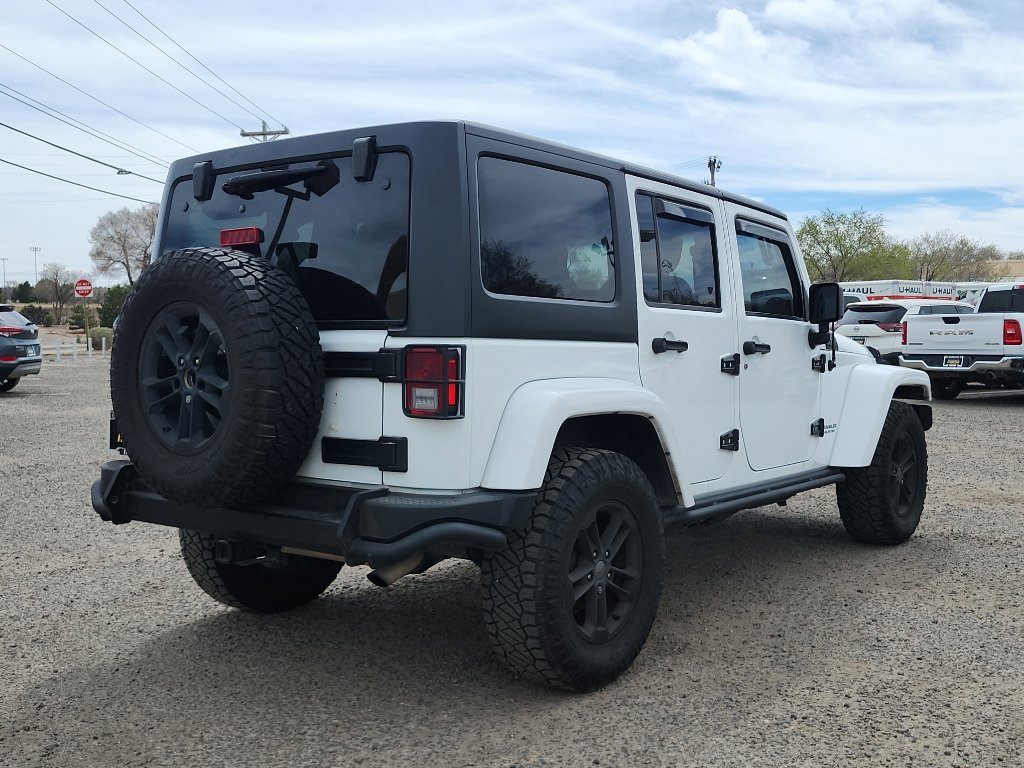 Used 2017 Jeep Wrangler Unlimited Sahara AWD/4WD image 6