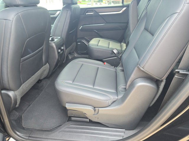 Used 2024 GMC Acadia Elevation AWD/4WD image 13