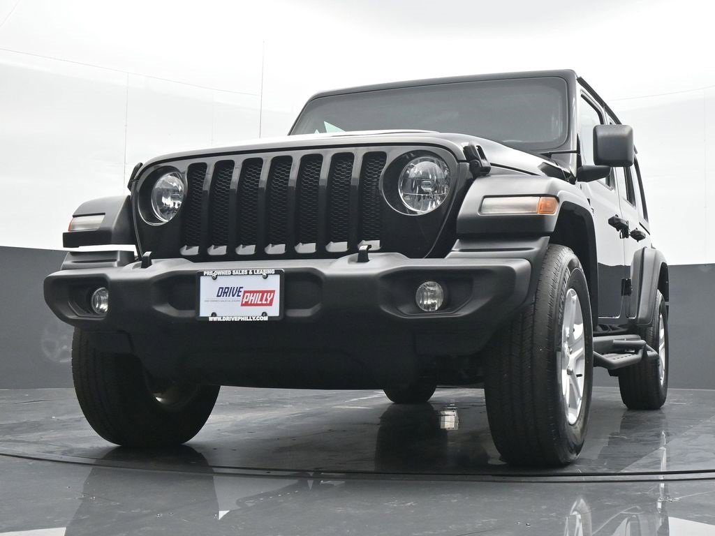 Used 2021 Jeep Wrangler Unlimited Sport image 16
