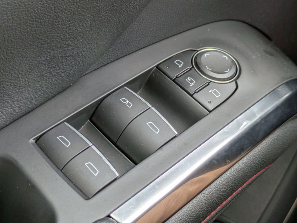 Used 2024 Chevrolet Traverse RS w/ LPO, Floor Liner Package image 26