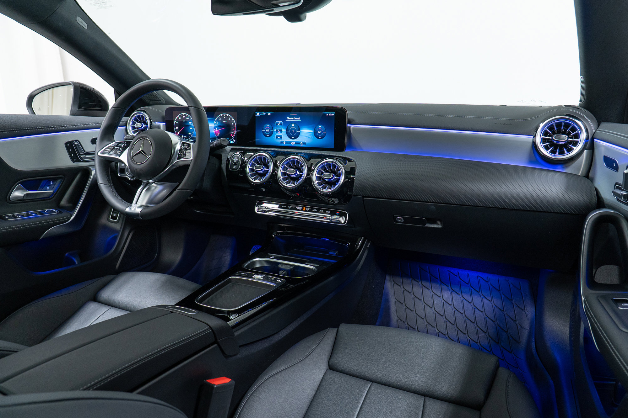 New 2026 Mercedes-Benz CLA 250 4MATIC image 14