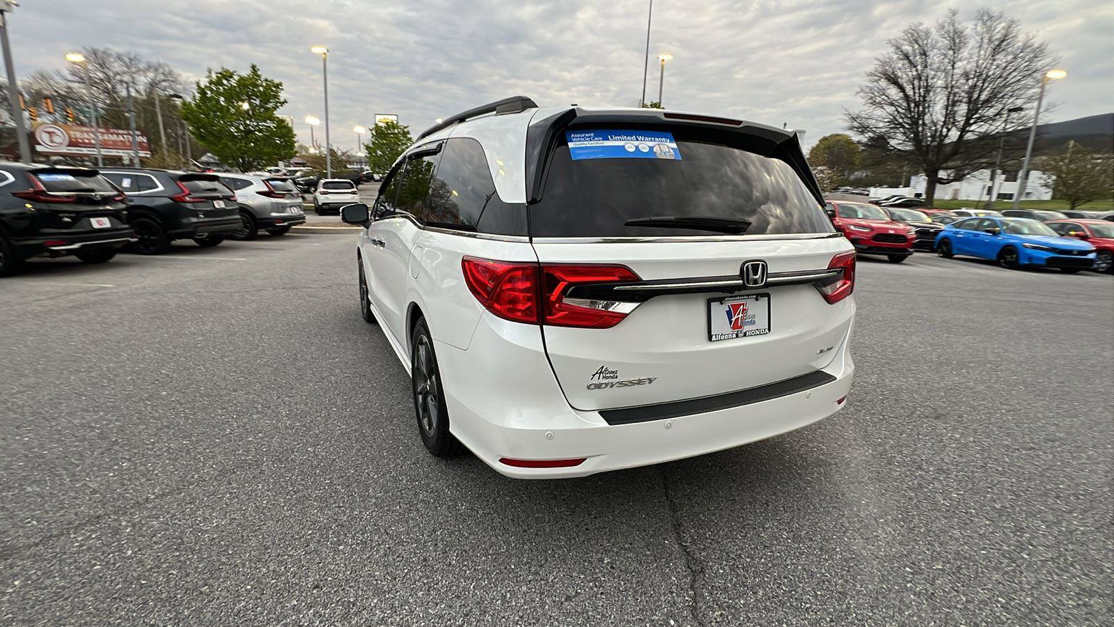 Used 2022 Honda Odyssey Elite image 6