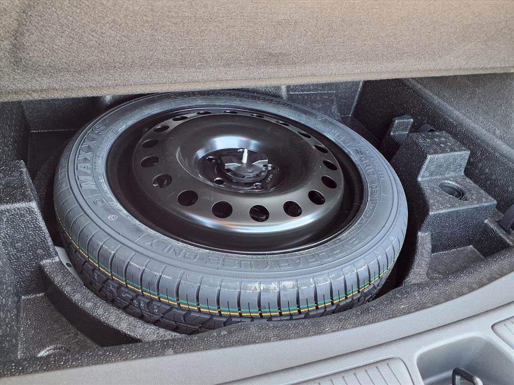 Used 2023 Buick Envision Essence image 30