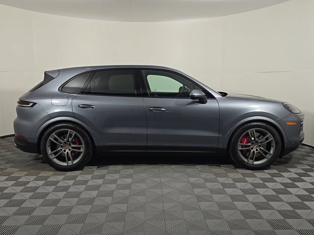 New 2026 Porsche Cayenne S AWD/4WD image 8