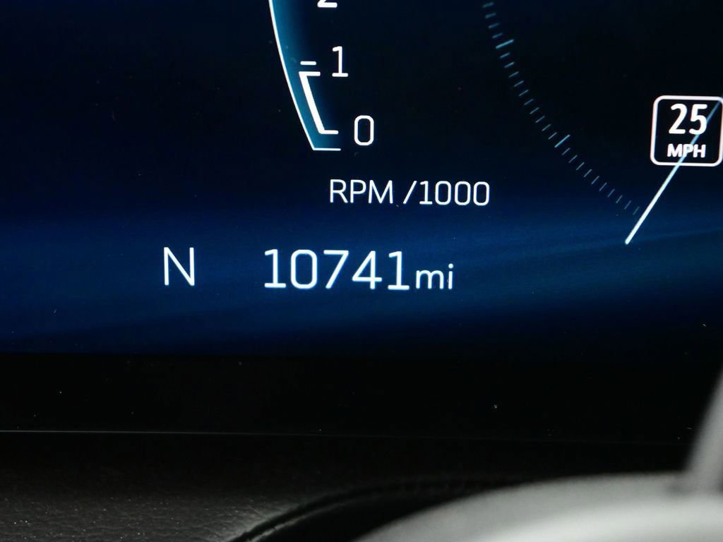 Used 2025 Cadillac CT5 Premium Luxury image 8