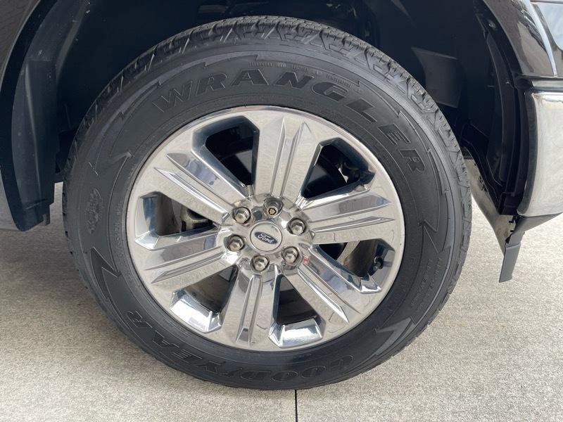 Used 2019 Ford F150 Lariat w/ Equipment Group 502A Luxury image 19
