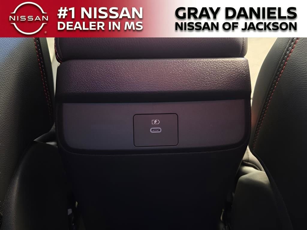 New 2026 Nissan Sentra SR w/ SR Premium Package image 17