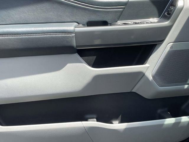 Used 2022 Ford F150 Limited image 14