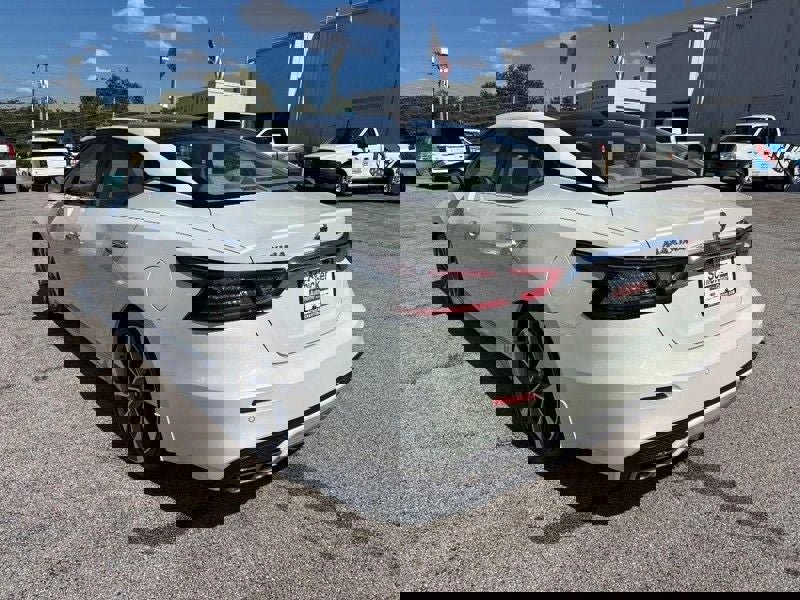 Used 2021 Nissan Maxima Platinum w/ Sport Mat Group image 5