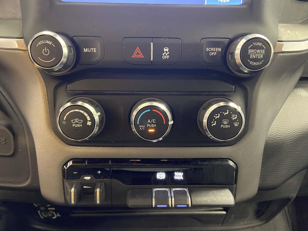 Used 2024 RAM 2500 Big Horn image 15