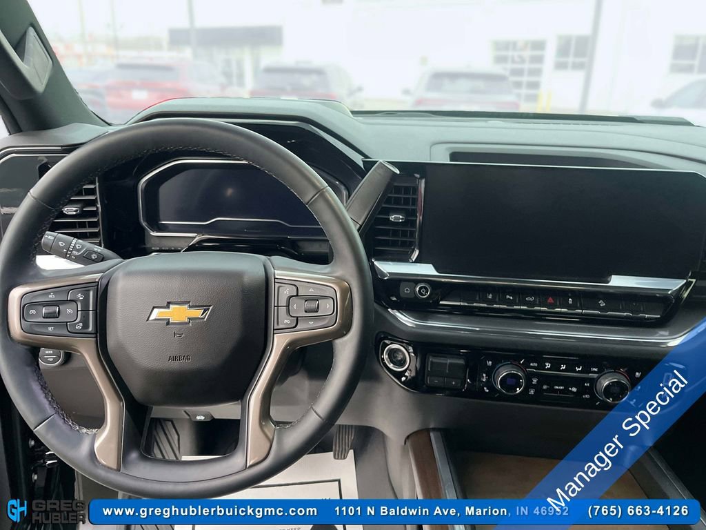 Used 2024 Chevrolet Silverado 3500 High Country w/ High Country Premium Package AWD/4WD image 15