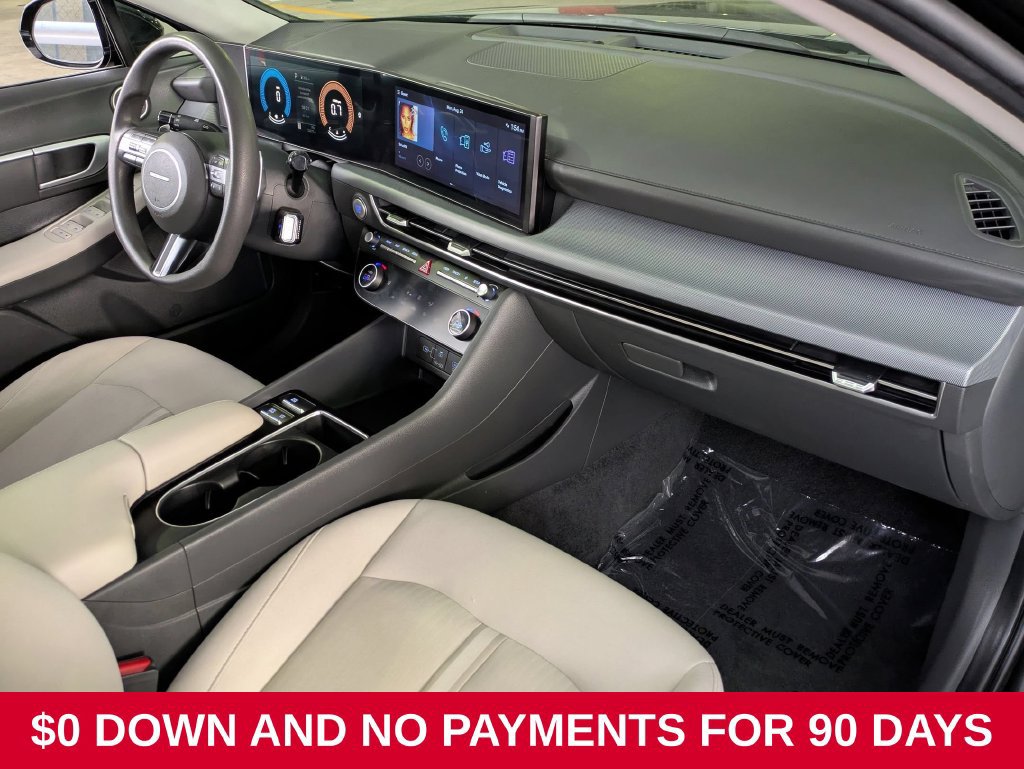Used 2025 Hyundai Sonata SEL FWD image 29