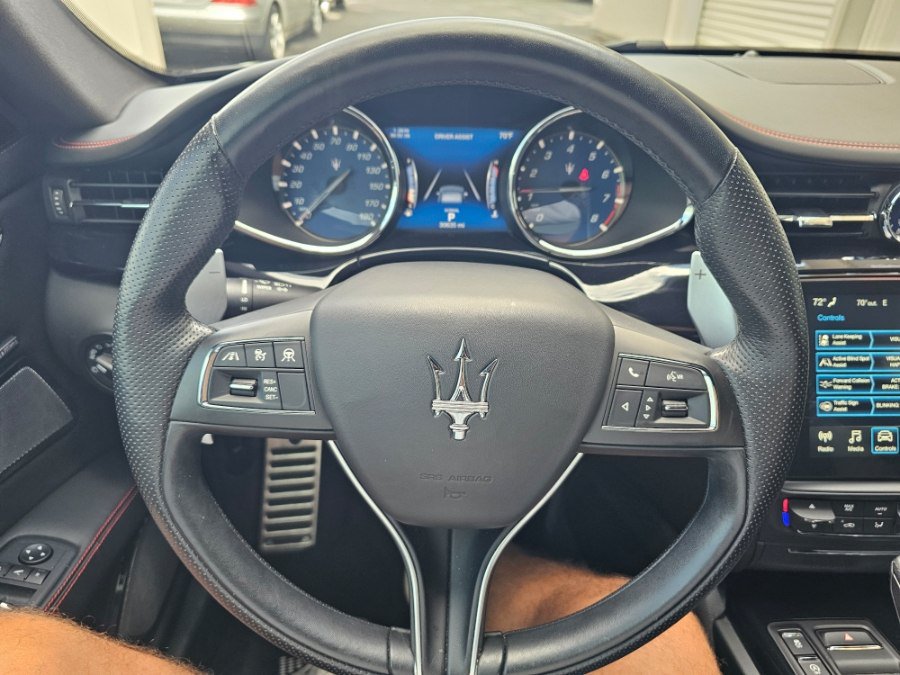 Used 2020 Maserati Quattroporte S GranSport Q4 AWD/4WD image 15