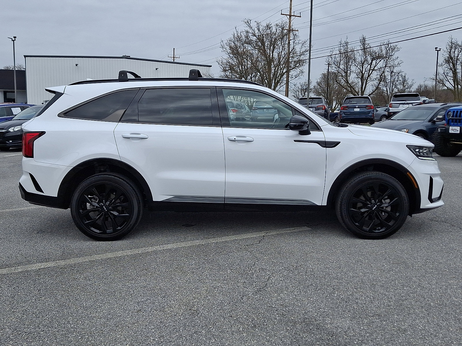 Used 2023 Kia Sorento SX image 7