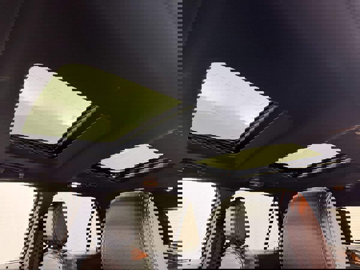 Used 2016 Ford Explorer Limited image 9