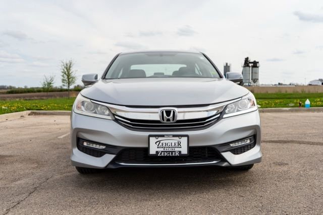 Used 2016 Honda Accord EX-L image 2