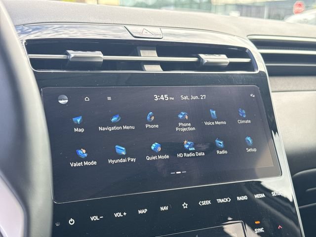 Used 2024 Hyundai Tucson Limited AWD/4WD image 16