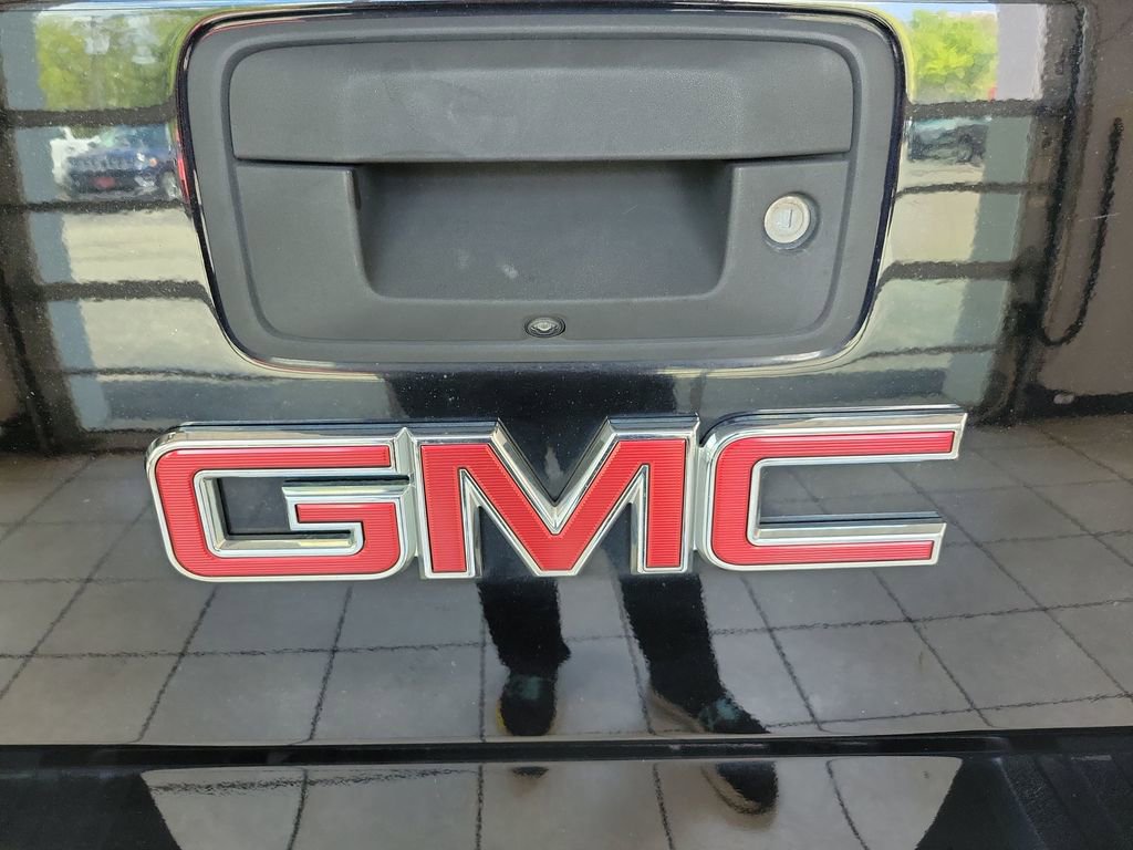 Used 2016 GMC Sierra 1500 SLT w/ SLT Premium Package AWD/4WD image 12