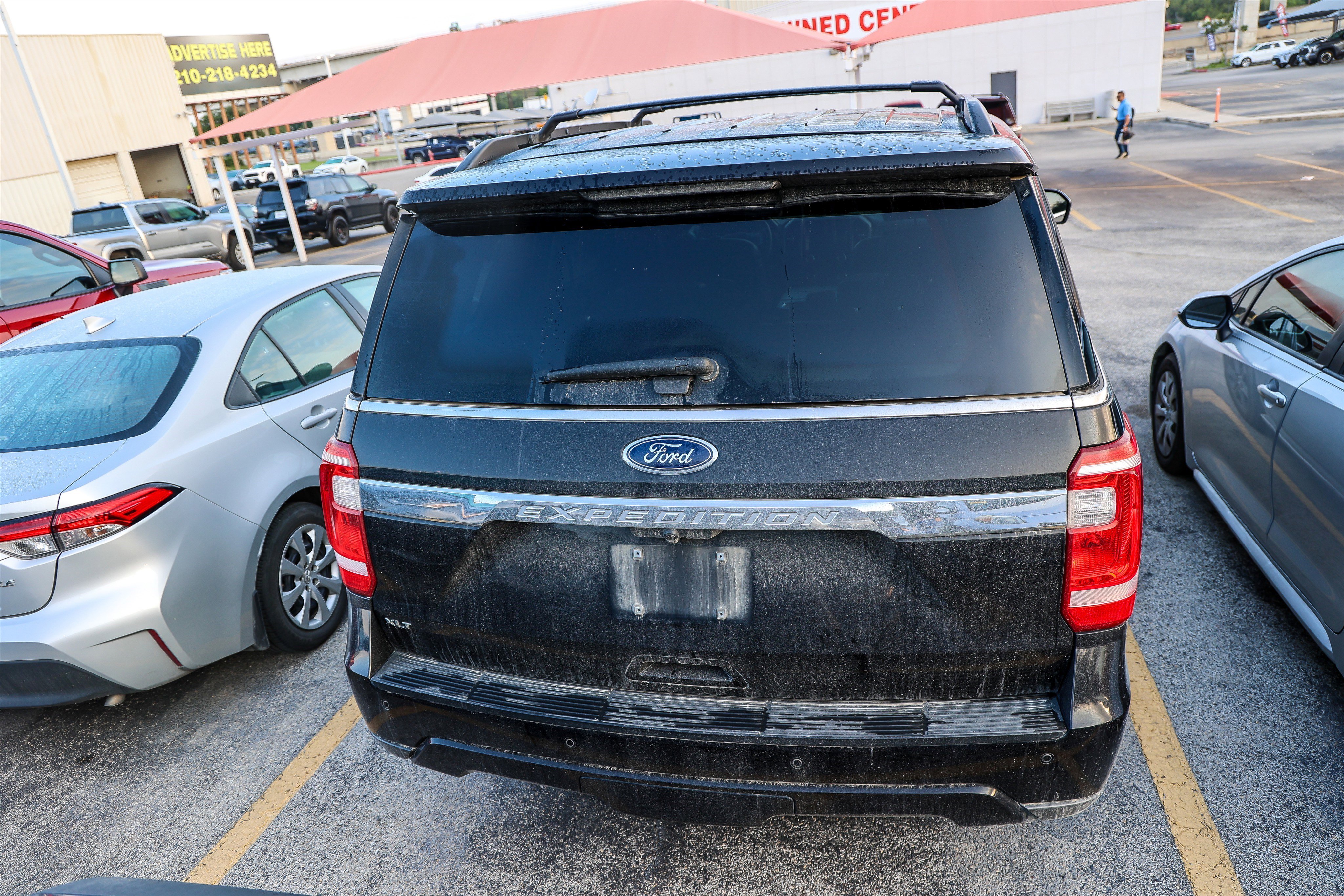Used 2021 Ford Expedition XLT RWD image 9