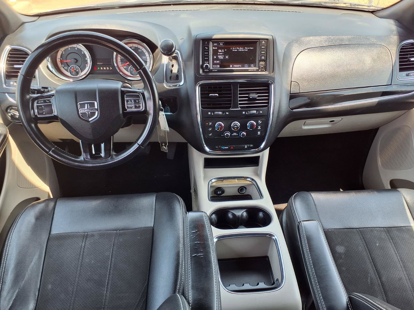 Used 2019 Dodge Grand Caravan SXT FWD image 5