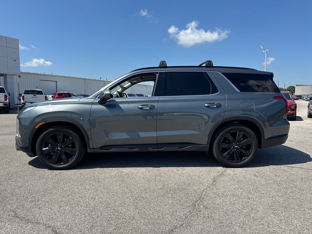 Used 2025 Hyundai Palisade XRT AWD/4WD image 3