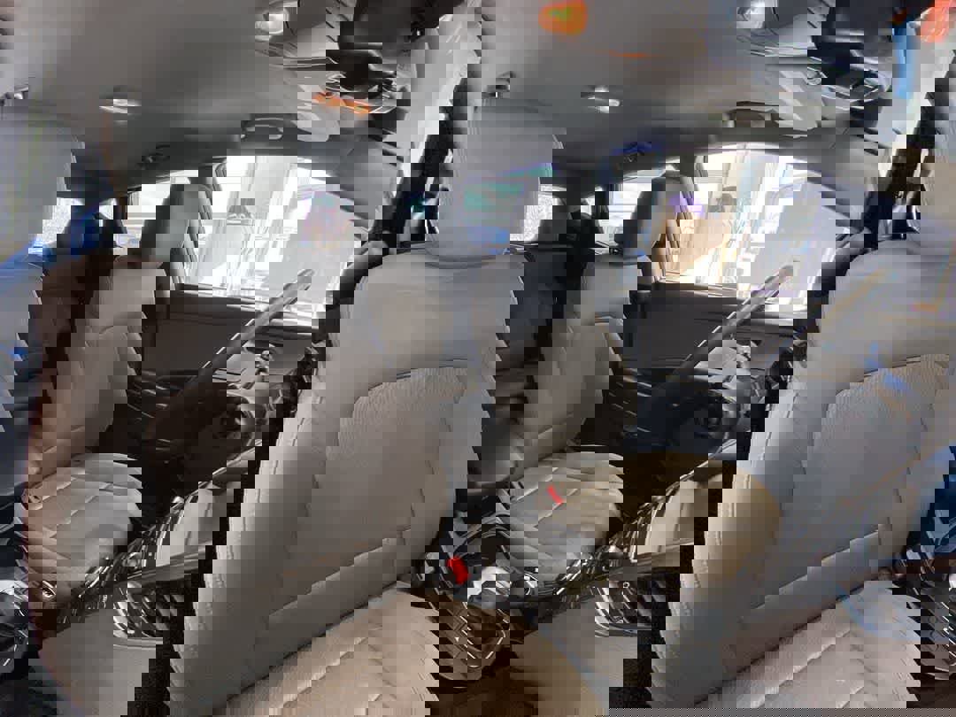 Used 2017 Hyundai Santa Fe Sport w/ 2.4L Value Package 06 image 26