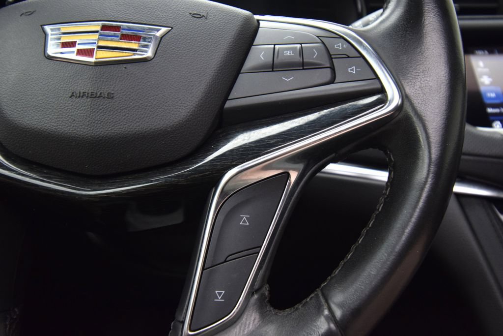 Used 2020 Cadillac XT5 Premium Luxury FWD image 35