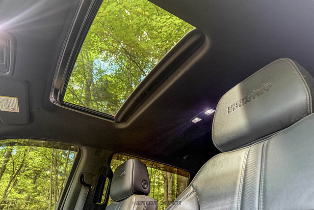 Used 2022 Chevrolet Silverado 3500 High Country AWD/4WD image 25
