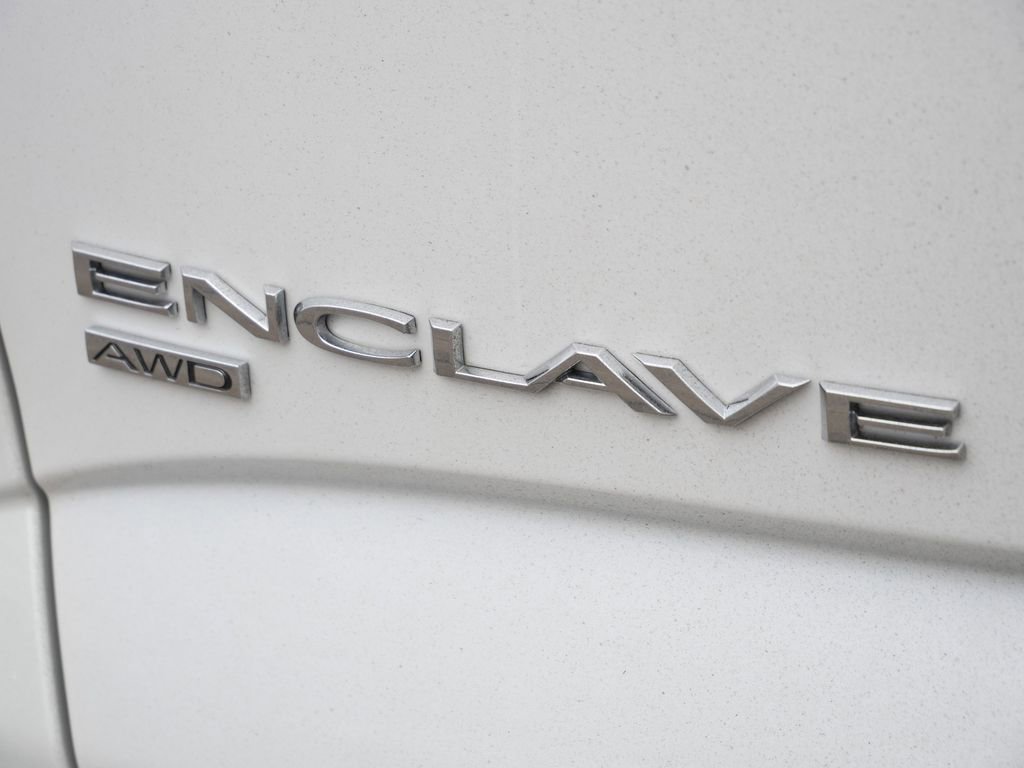 Used 2021 Buick Enclave Essence w/ Sun And Navigation Package image 12