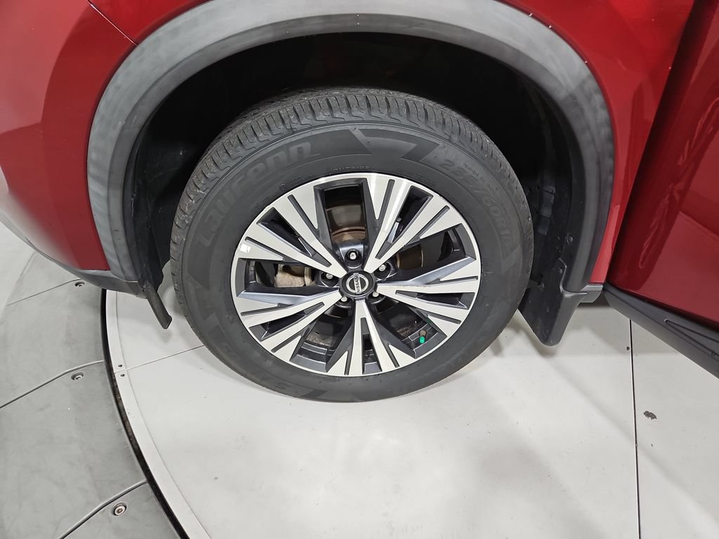 Used 2021 Nissan Rogue SV AWD/4WD image 26