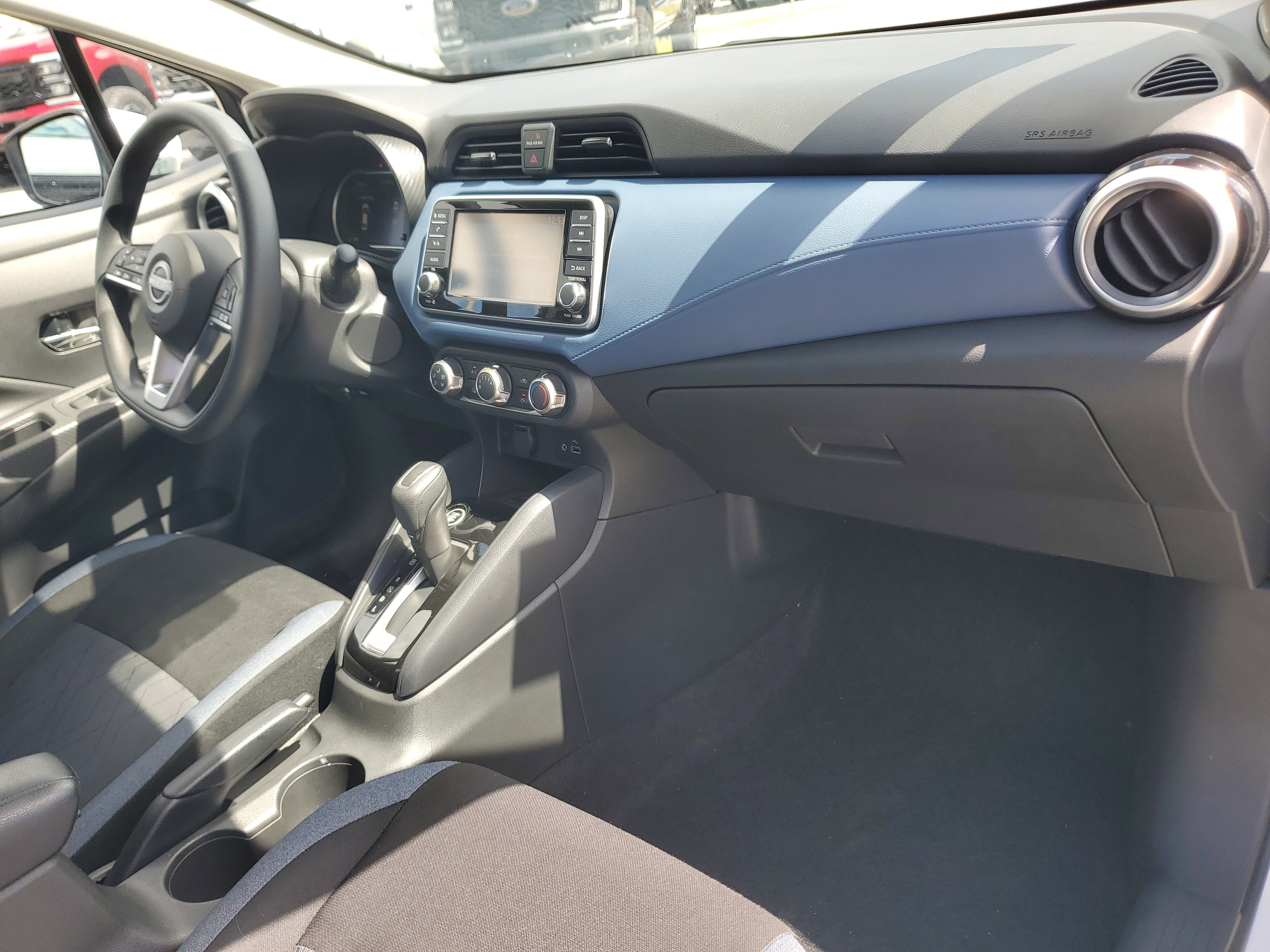 Certified 2025 Nissan Versa SV image 16