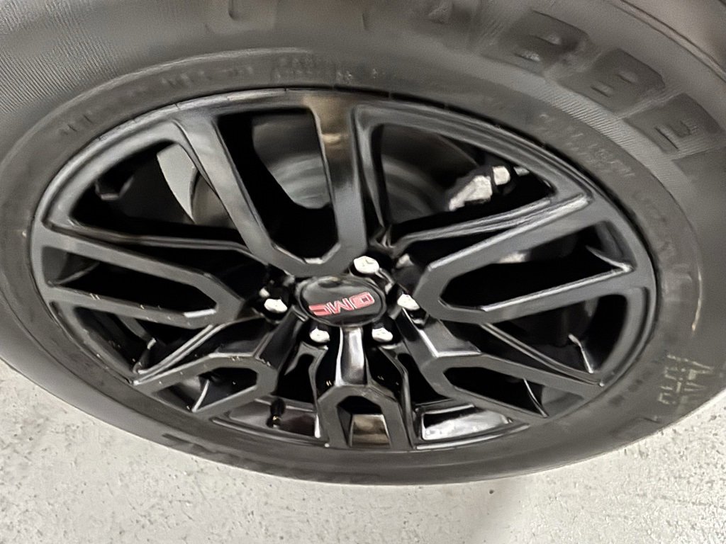 New 2026 GMC Sierra 1500 Pro w/ Graphite Edition image 8