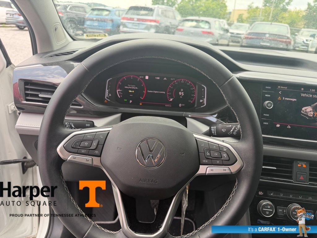 Used 2023 Volkswagen Taos SEL AWD/4WD image 16