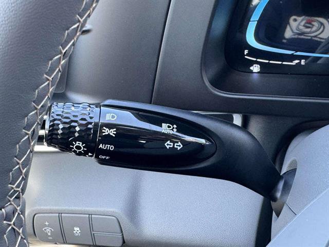 New 2026 Hyundai Elantra Sport FWD image 21