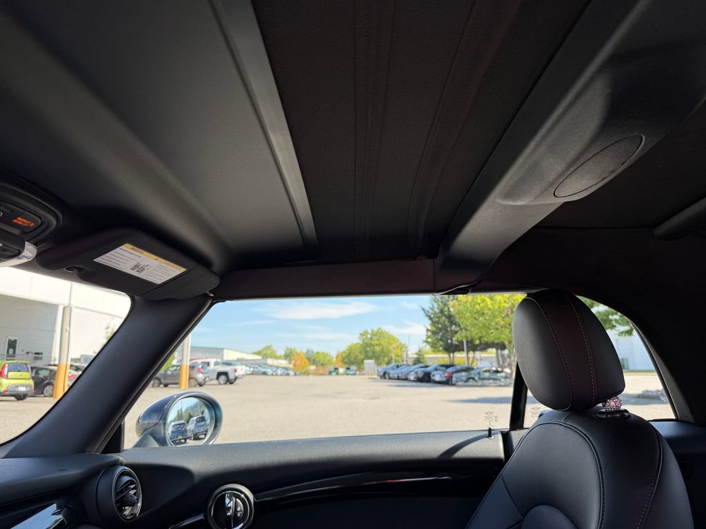 Used 2019 MINI Cooper Convertible FWD image 16