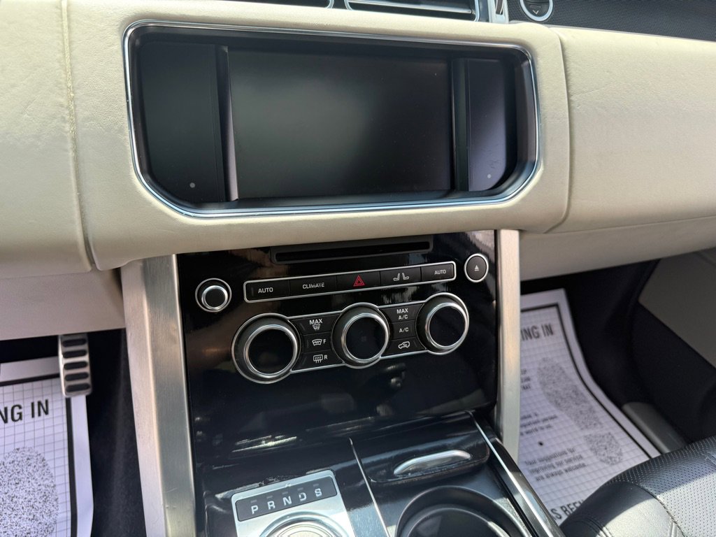 Used 2015 Land Rover Range Rover Supercharged image 58