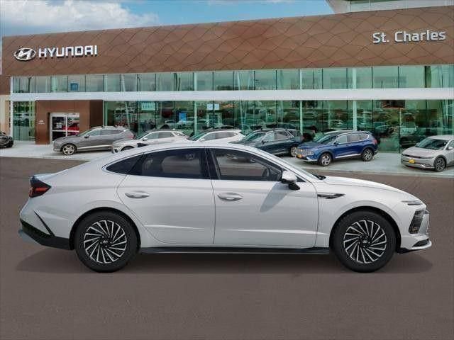 New 2026 Hyundai Sonata SEL FWD image 7