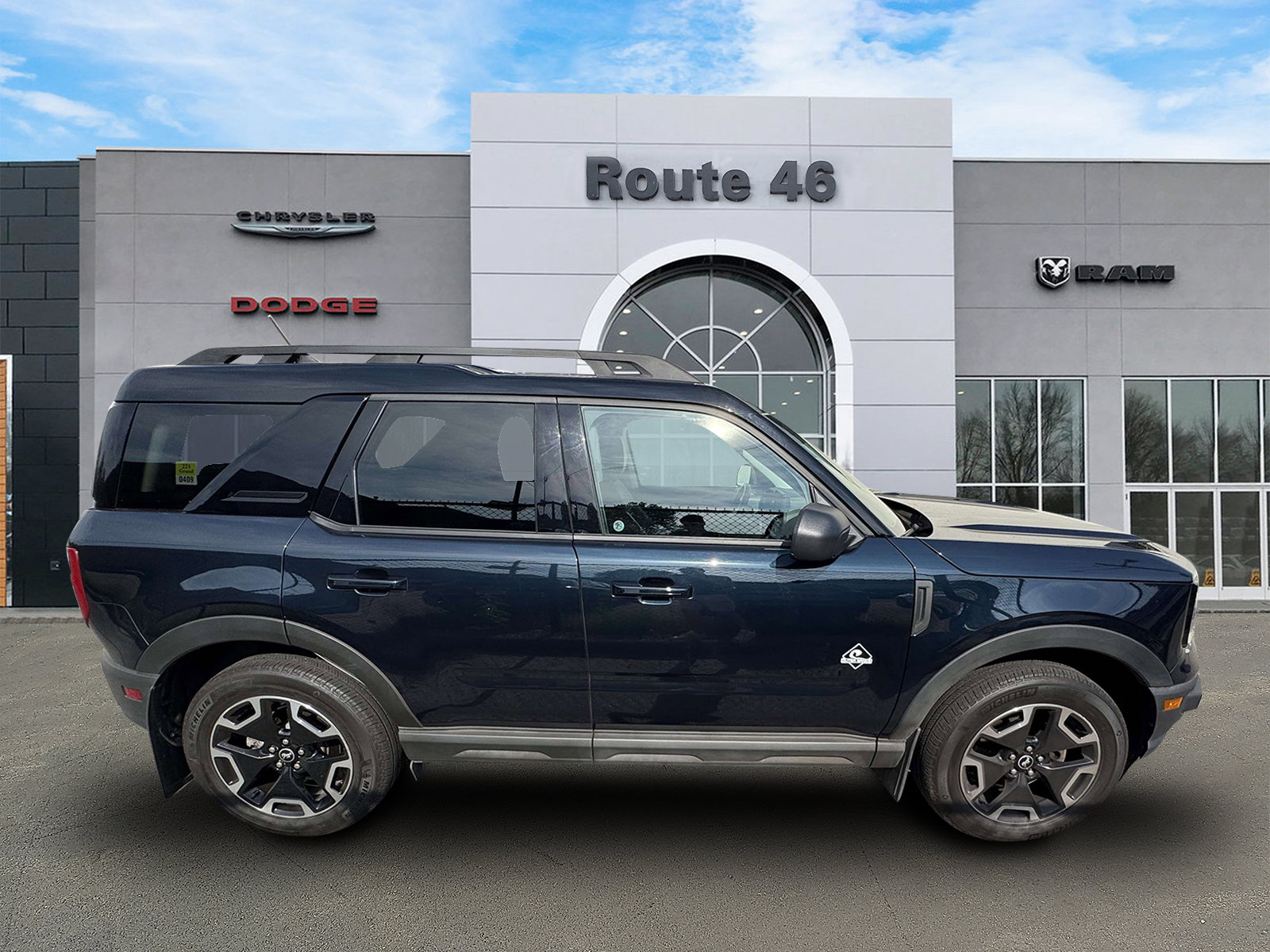 Used 2022 Ford Bronco Sport Outer Banks w/ Tech Package AWD/4WD image 6