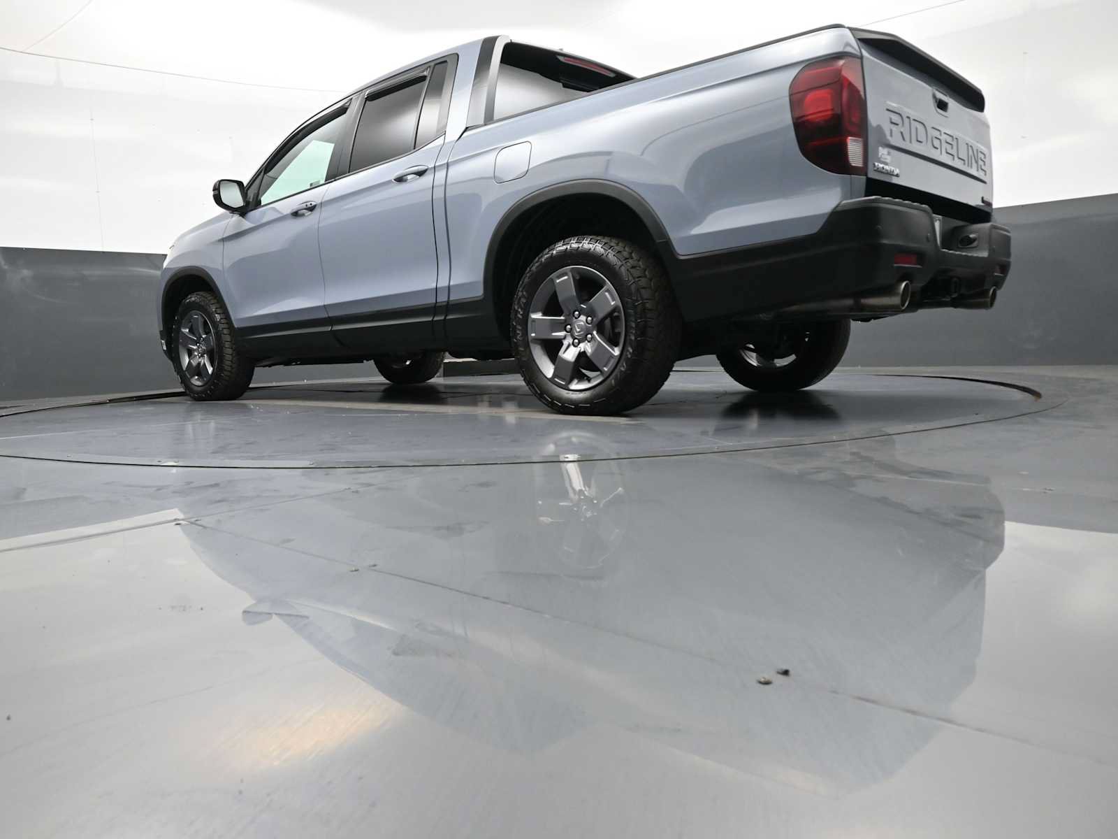 Certified 2024 Honda Ridgeline TrailSport image 32