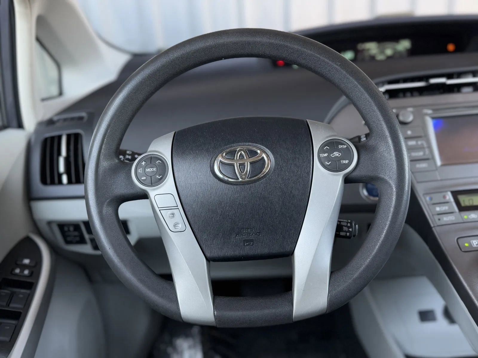 Used 2014 Toyota Prius Two image 20