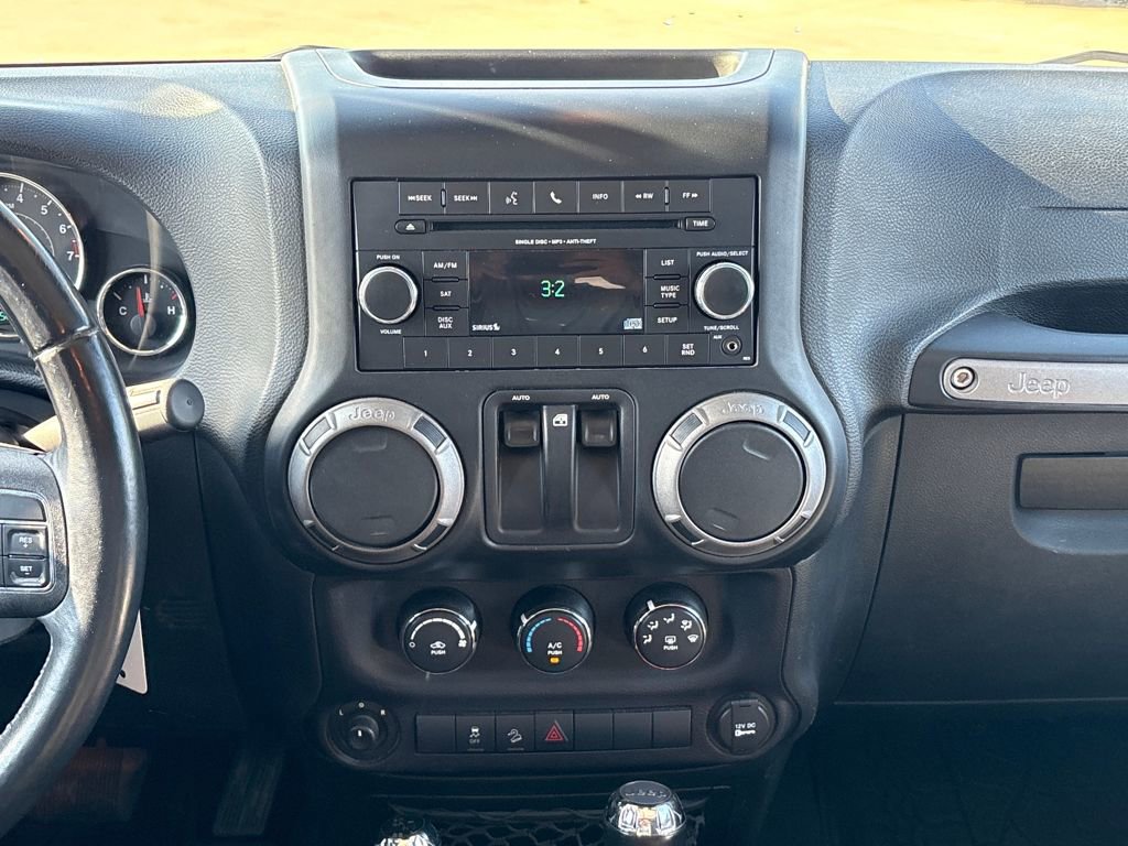 Used 2016 Jeep Wrangler Sport image 26