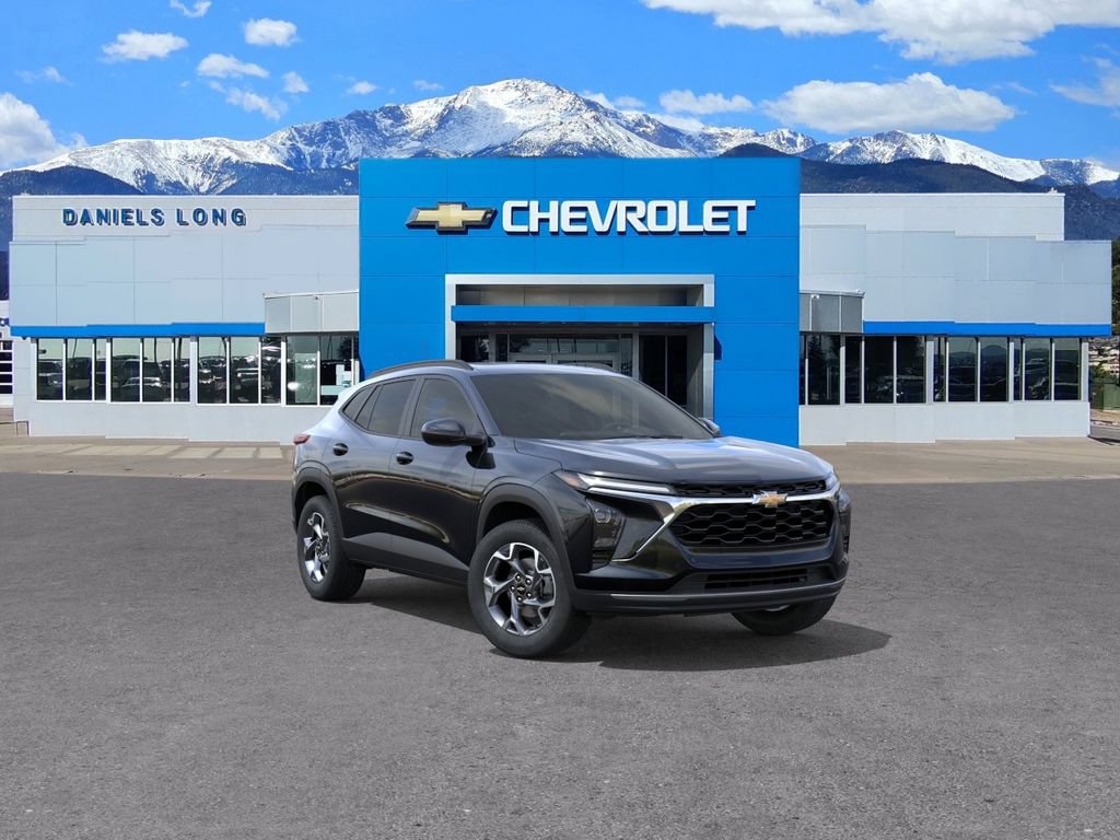New 2026 Chevrolet Trax LT w/ Sunroof Package FWD image 1