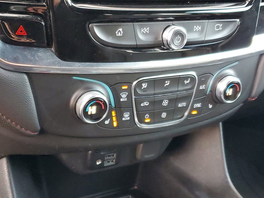 Used 2023 Chevrolet Traverse RS w/ LPO, Floor Liner Package image 19