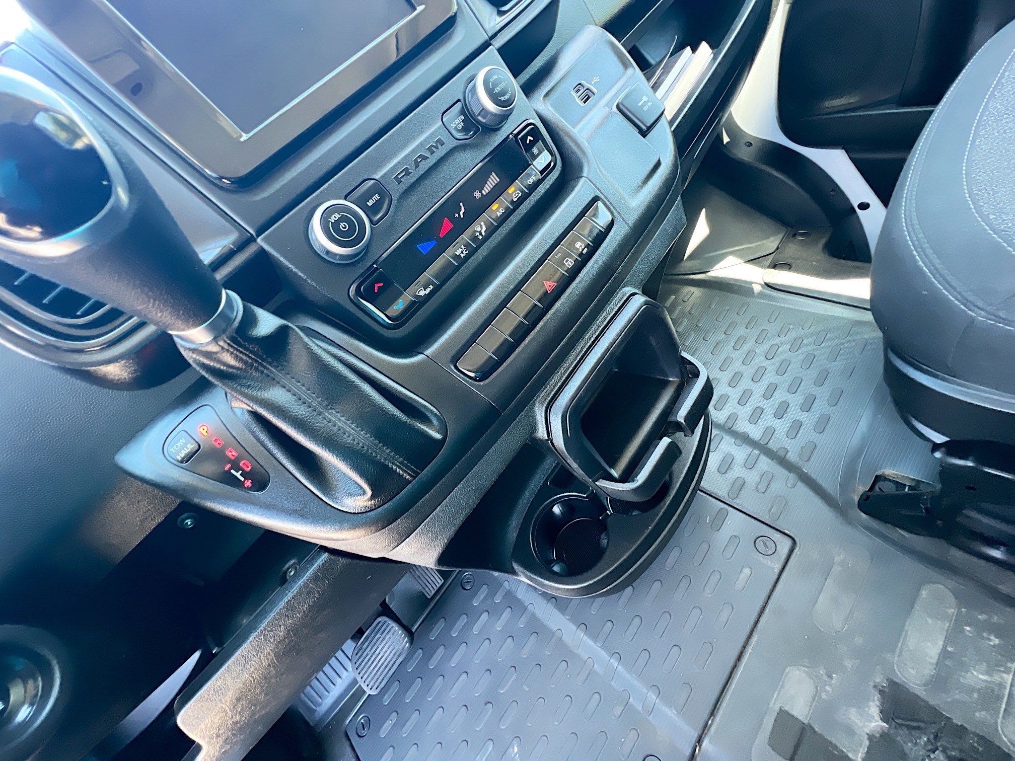 Used 2023 RAM ProMaster 2500 image 25