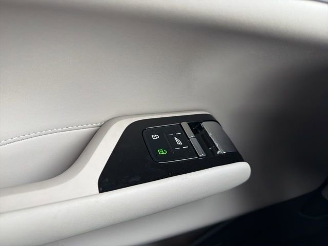 New 2026 Volvo EX90 Ultra image 25