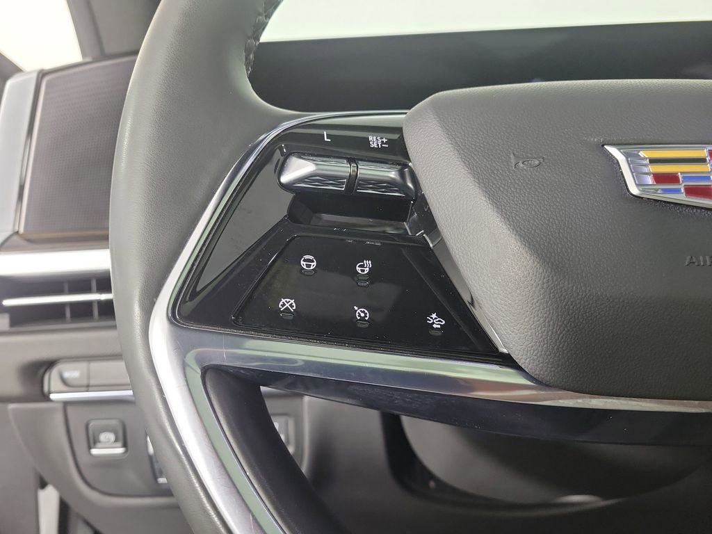 Used 2025 Cadillac Escalade Premium Luxury w/ LPO, Floor Liner Package image 23