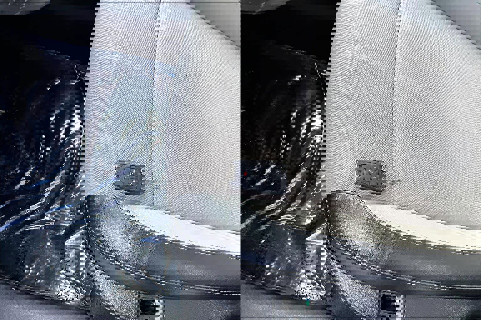 Used 2016 Chevrolet Trax LT w/ LT Convenience Package image 14