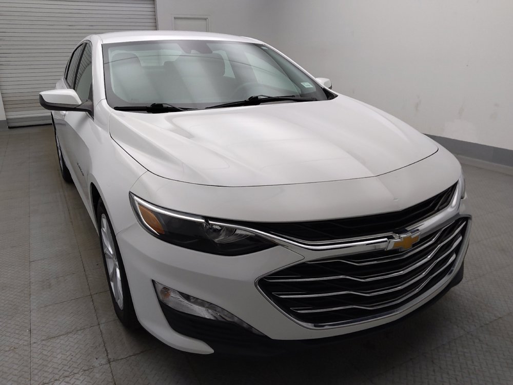 Used 2020 Chevrolet Malibu LT FWD image 14