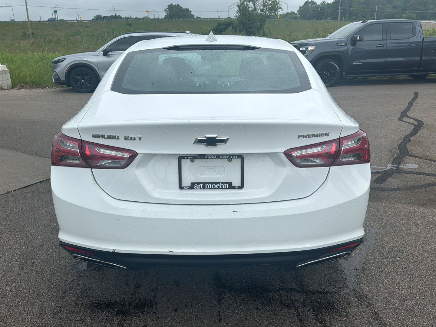 Used 2019 Chevrolet Malibu Premier FWD image 4