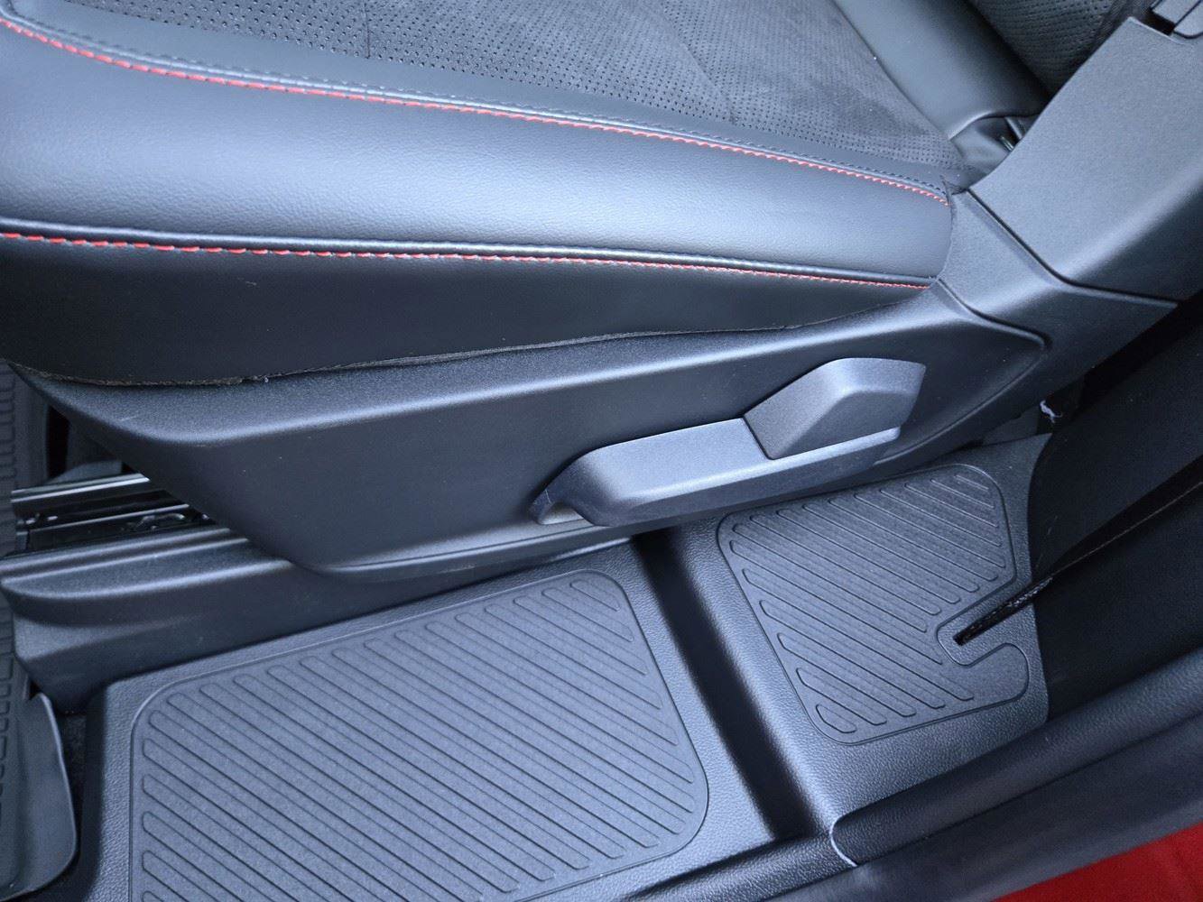 New 2025 Ford Explorer ST image 26